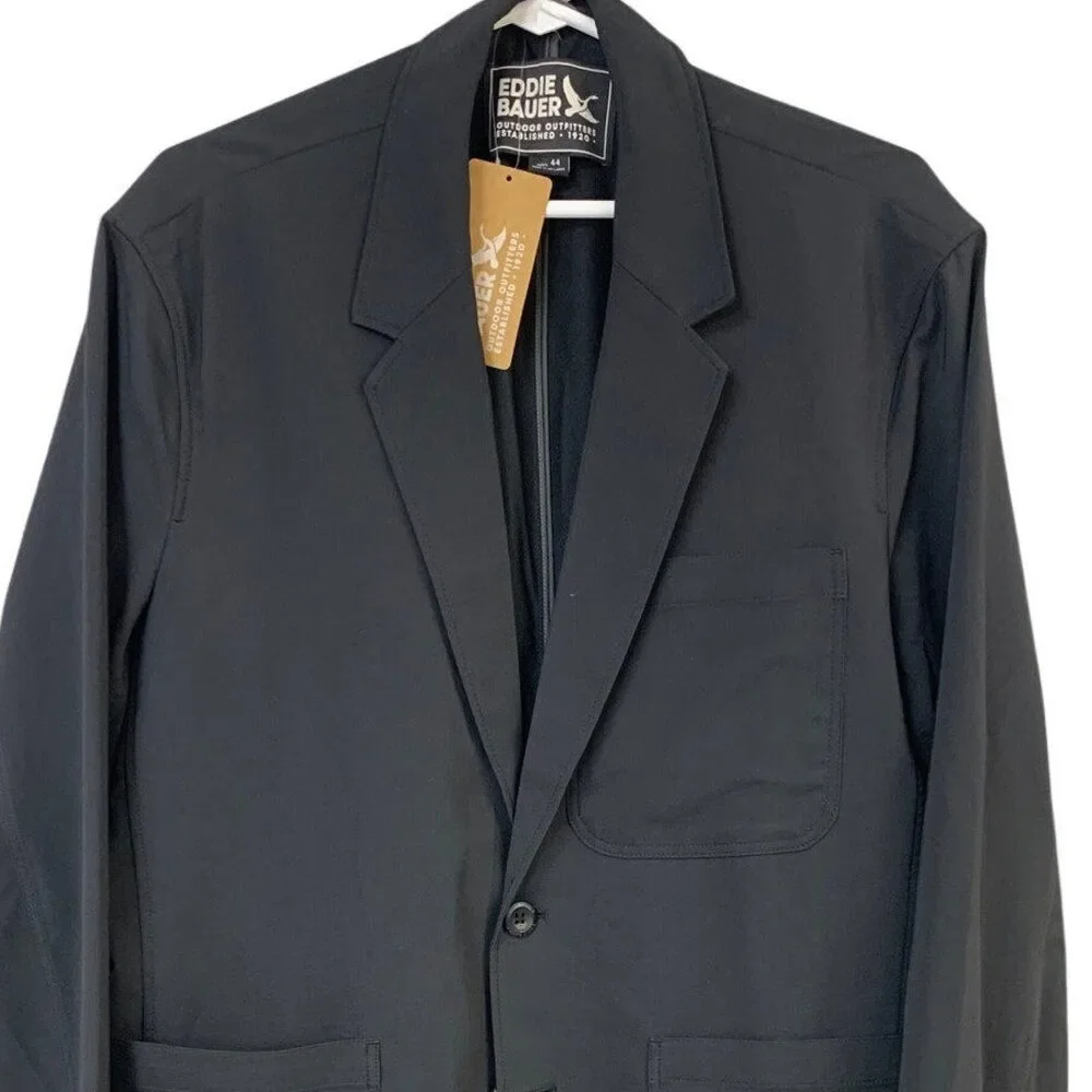New Eddie Bauer Mens Size 44 Black Button Front Get Away Travel Blazer w Pockets